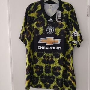 Manchester United Adidas XL jersey NWT